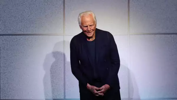 muere giorgio armani