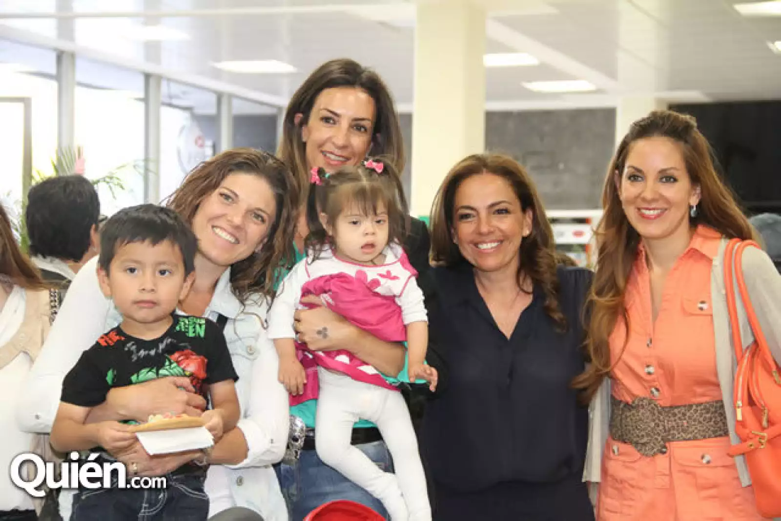 Yessica Achar,Celia Daniel,Triana Ciuk,Mari Ross Sandhu