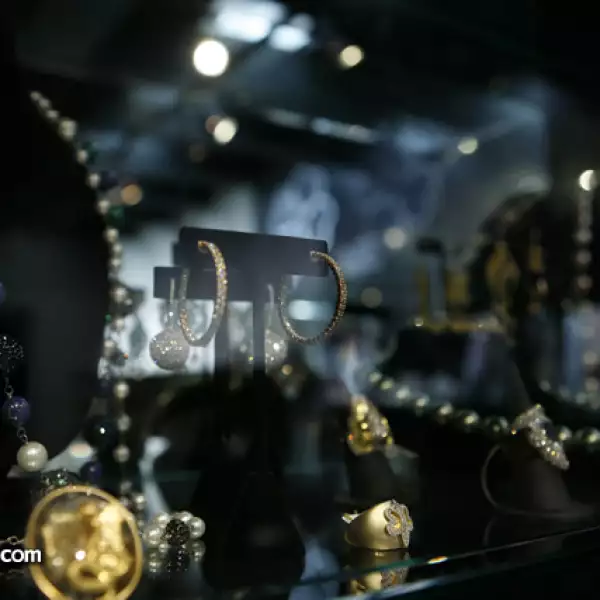 Punto i coma pedregal