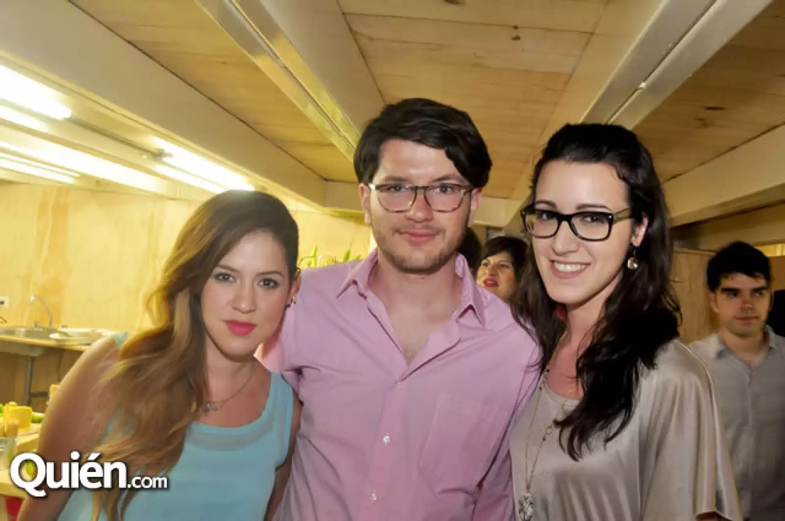 Nancy Nannuck, Alex Madero y Ángela Álvarez