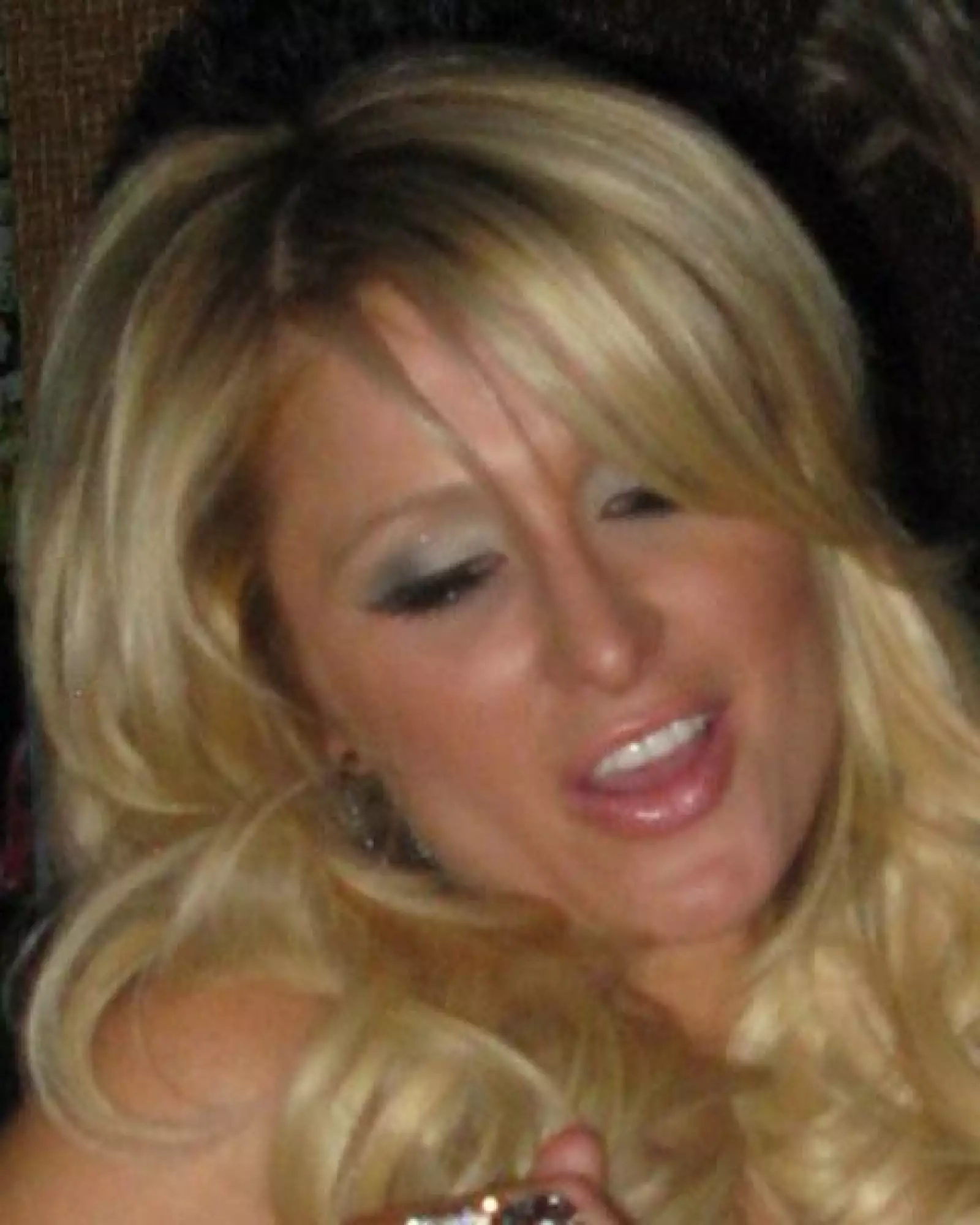 Paris, como siempre, olvidando el glamour.