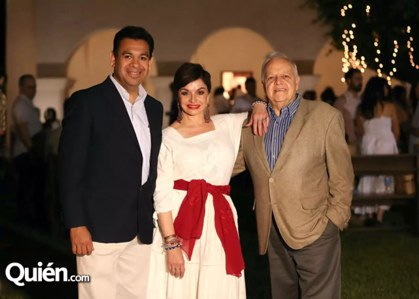 Francisco Jiménez,Martha Chapa,Alejandro Rorica