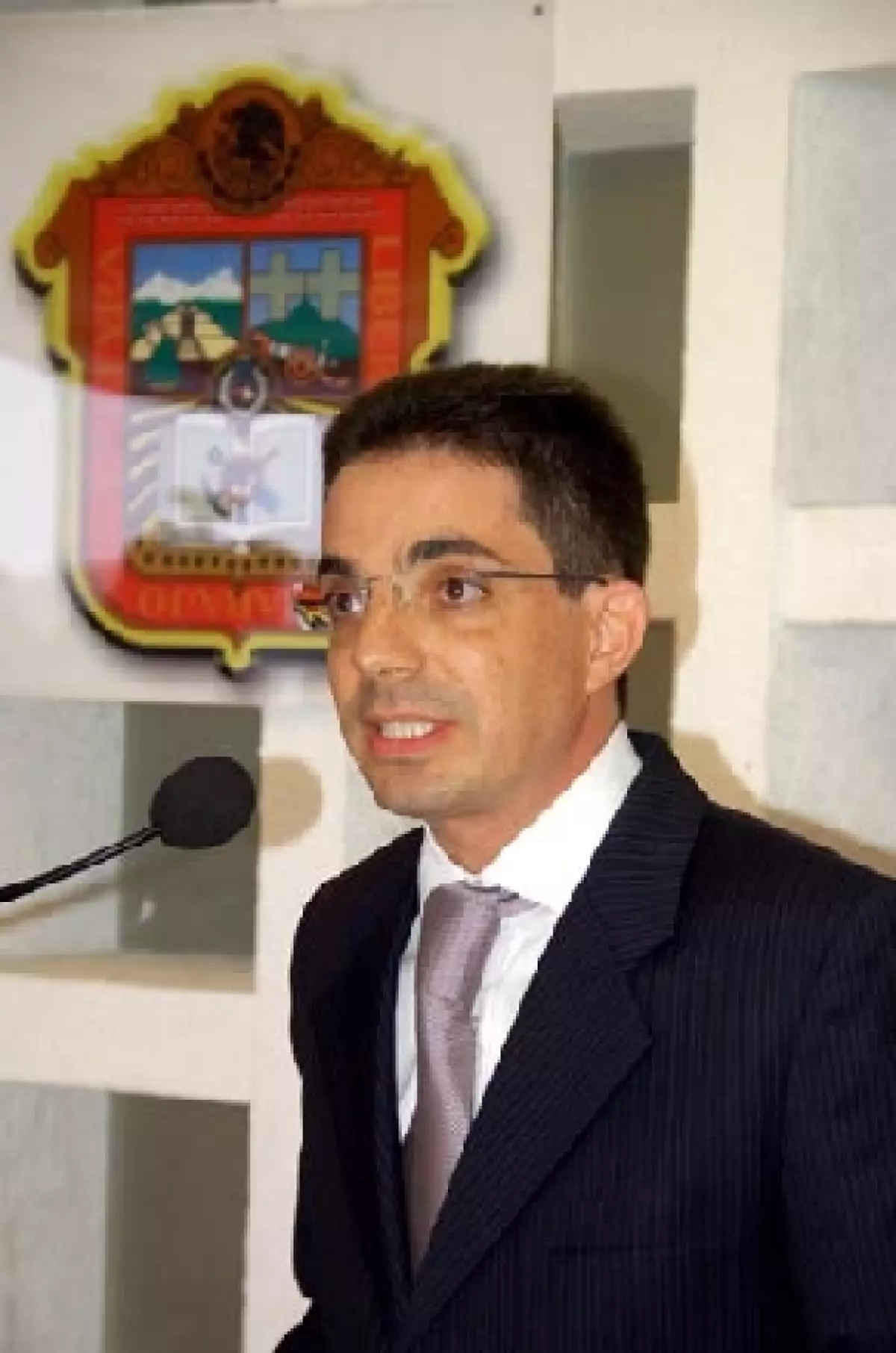 Quien fuera procurador general de Justicia del Estado de México tomó la determinación luego del desgaste que generó entre la PGJEM y la sociedad el esclarecimiento en el caso Paulette.