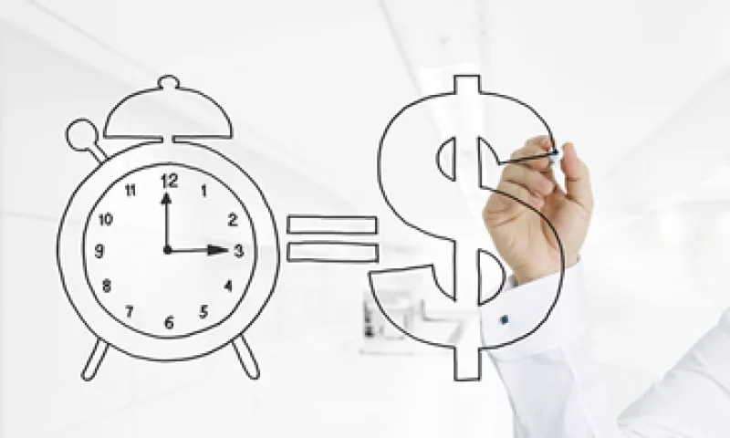 Explicar en 15 minutos lo que te tomó años parece poco tiempo, pero se puede lograr. (Foto: iStock by Getty Images)