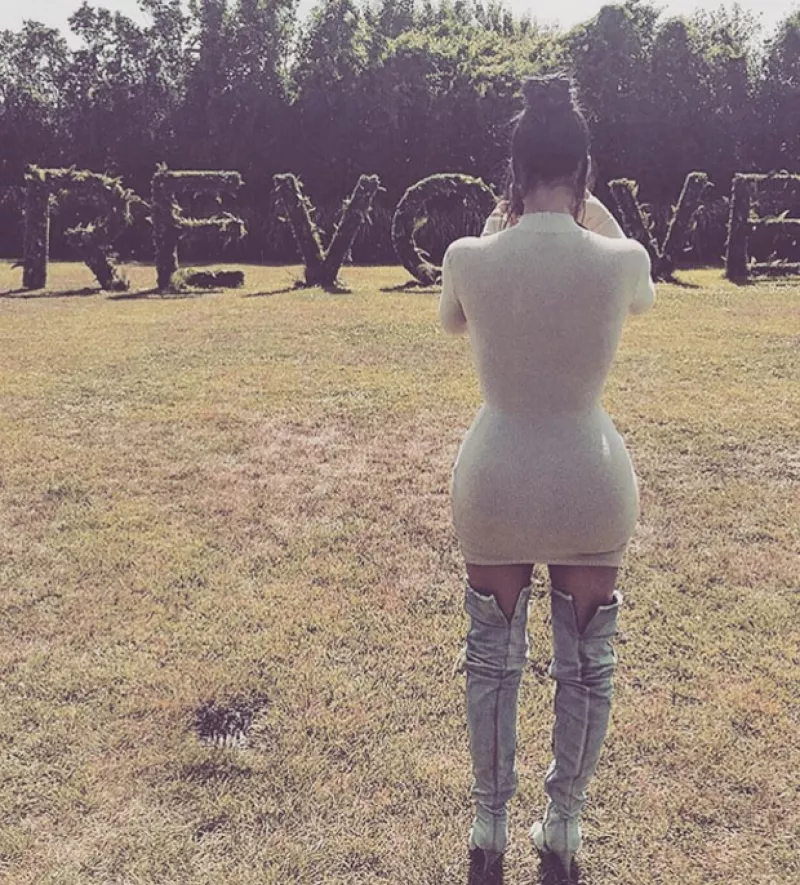 La estrella de reality habló abiertamente en su página de internet de la razón por la cual tiene que inyectarse cada dos años.