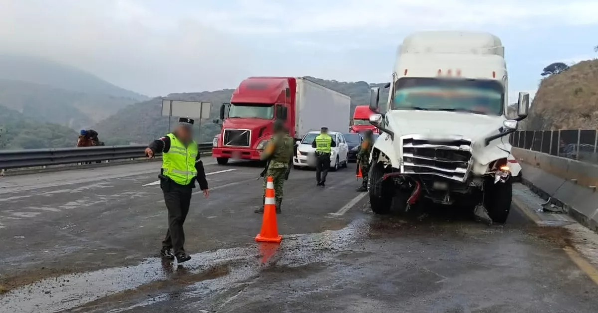 Accidente en la México-Querétaro: una carambola provoca el cierre de la autopista