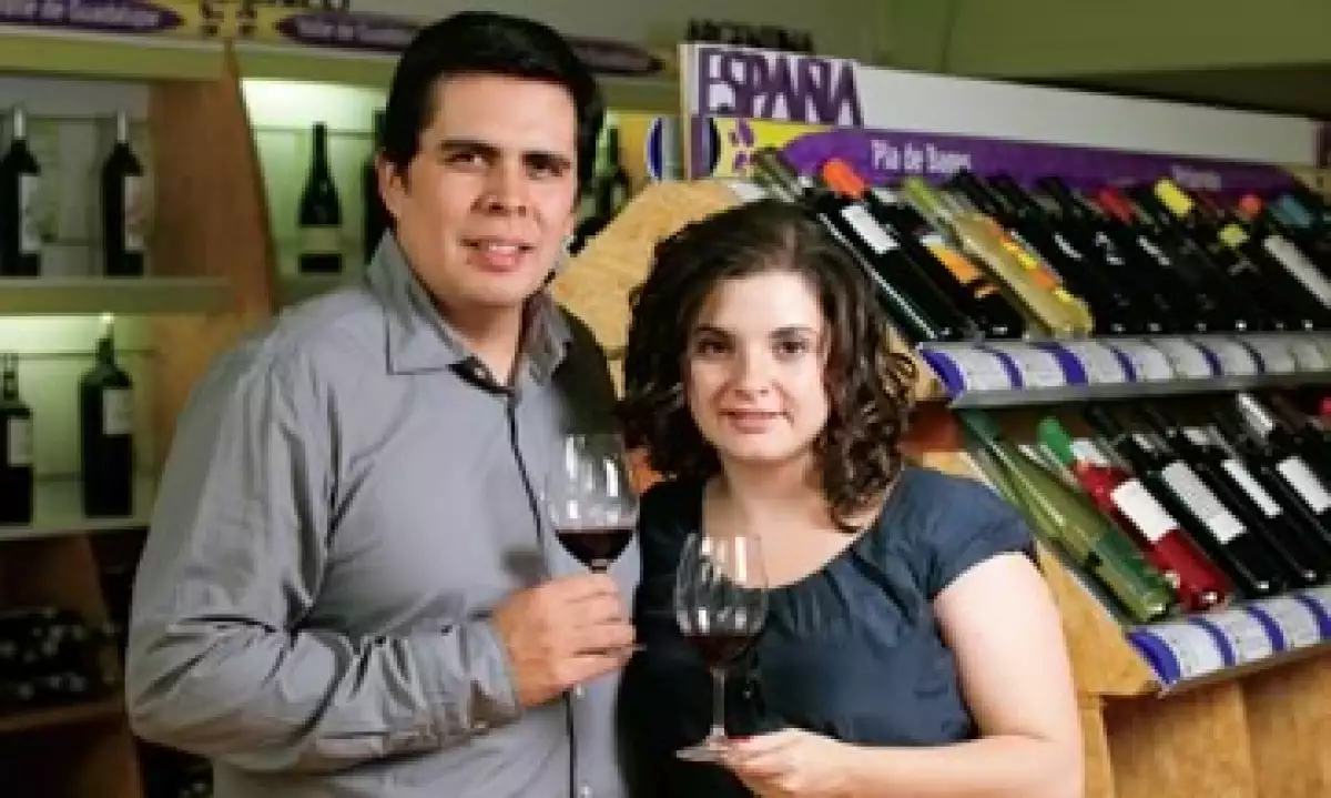 Alejandro Zárate y Emilie Valencia, fundadores de Bacus (Foto: Adán Gutiérrez)