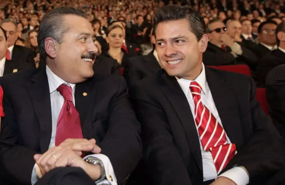 Con Peña Nieto lleva una relación, pero no una amistad.