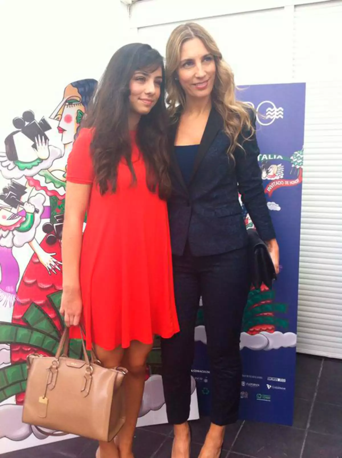 Carina y Fiona en el Festival Internacional de Cine de Guadalajara 2015.