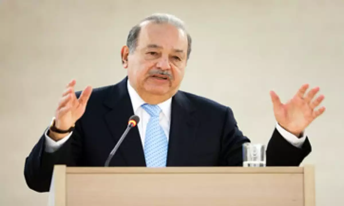 Carlos Slim se convirtió en diciembre pasado en el mayor accionista del grupo de construcciones y servicios FCC. (Foto: Reuters )