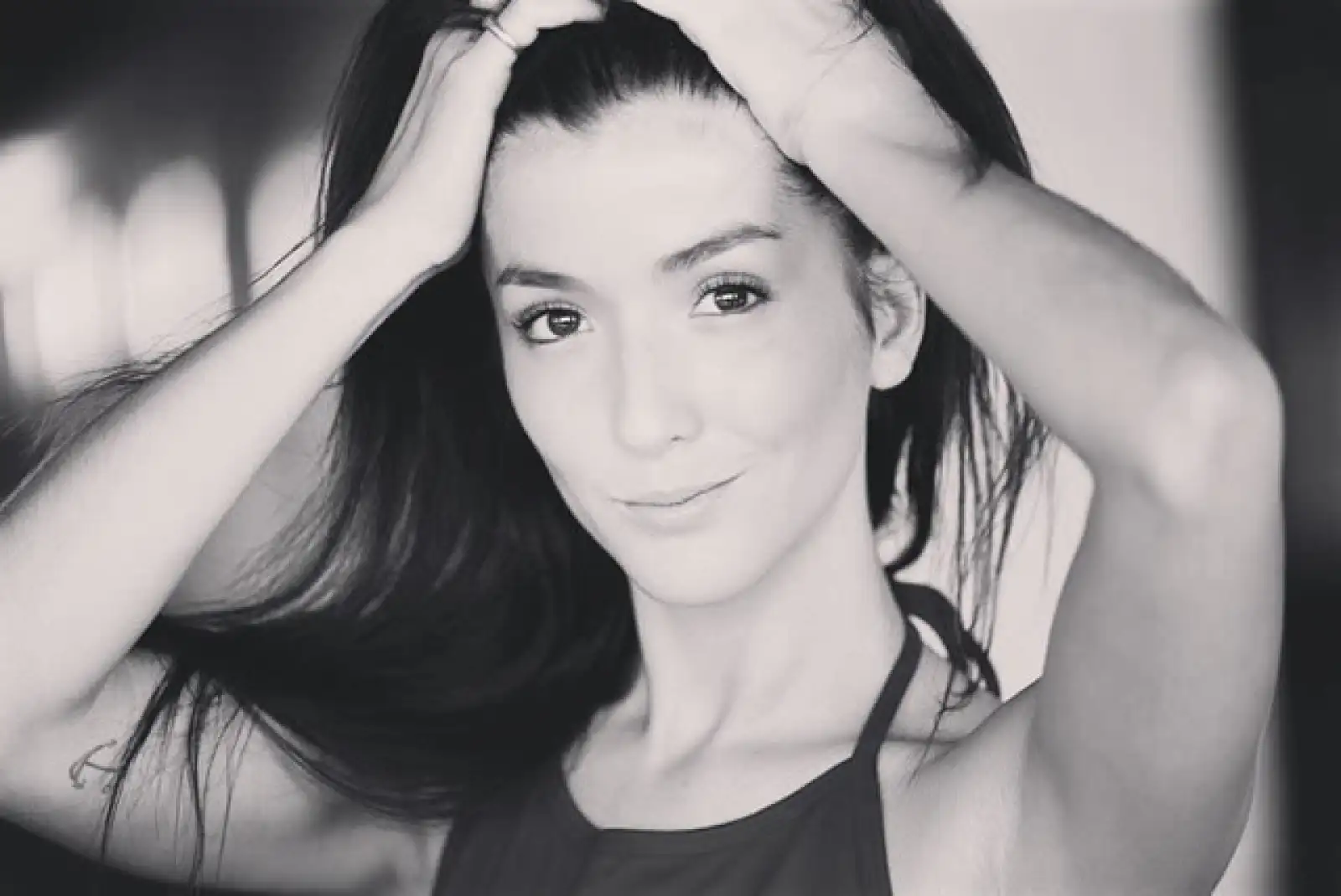 ¿Así o más guapa? Erendira Ibarra nos demuestra que lo mejor que podemos hacer en nuestra vida es tener un estado peace of mind.