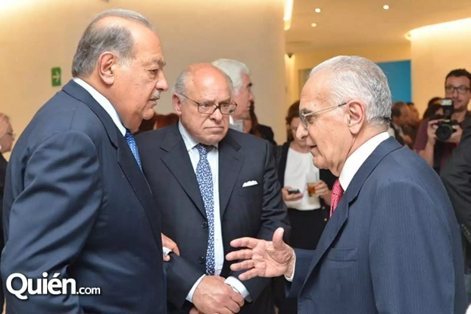 Carlos Slim Helú,José Kuri y Dr. Daniel Stamboulian.