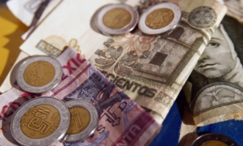 El peso ha visto volatilidad en meses recientes a la espera de señales sobre el plan de estímulo de la Reserva Federal. (Foto: Getty Images)