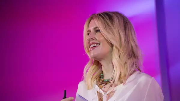 Conferencia Eugenia Debayle WW