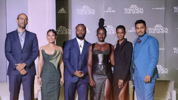 Nate Moore, Mabel Cadena, Ryan Coogler, Lupita Nyong'o, Letitia Wright y Tenoch Huerta