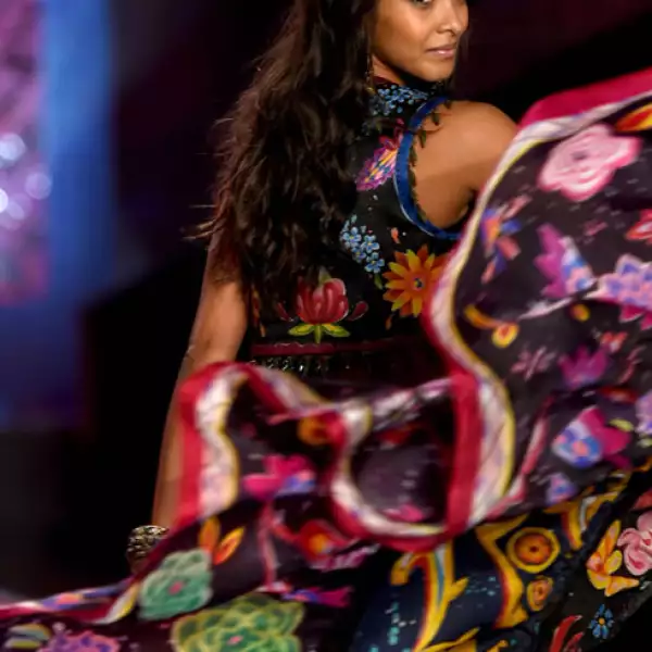 Lais Ribeiro.