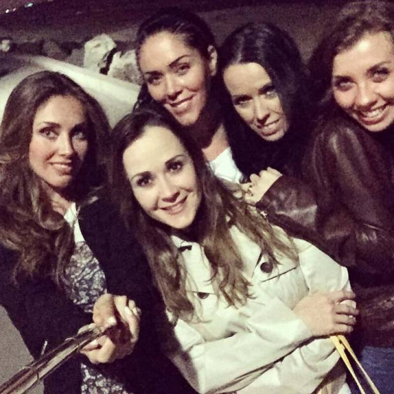 Al parecer las chicas tuvieron varias paradas para la celebración.