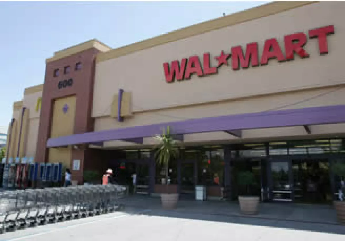 Walmex abrió 275 tiendas en 2009, cinco más de las que tenía programadas. (Foto: AP)