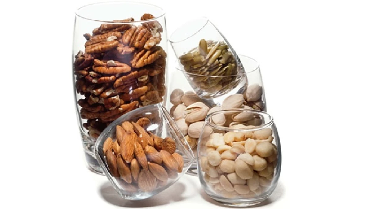 nueces, almendras, pistaches, pepitas