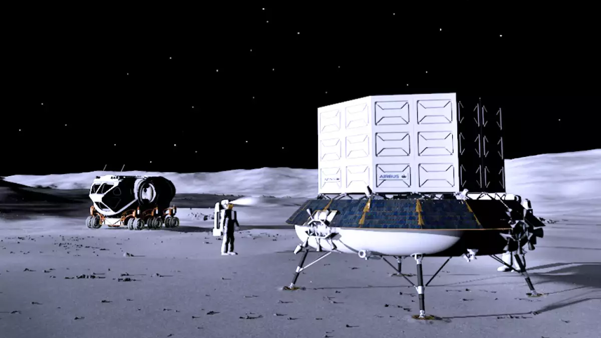 Moon EL3 Image 1.jpg