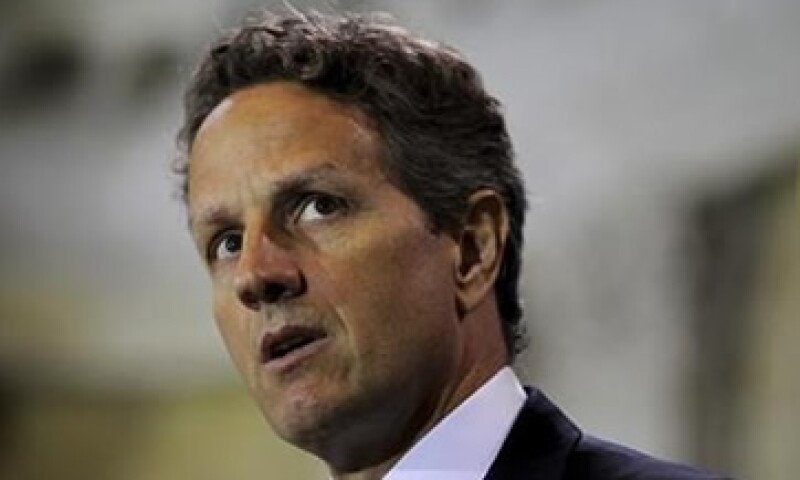 Timothy Geithner declaró que la amenaza de una moratoria en cascada, pánico bancario y riesgo catastrófico debe ser quitada de la mesa. (Foto: Reuters)