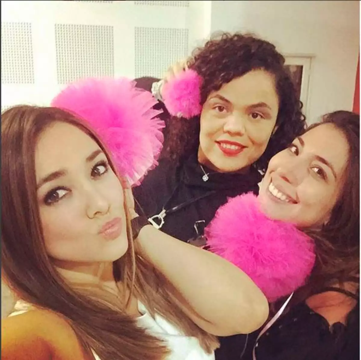 La actriz disfruta pasar tiempo junto a sus amigas.