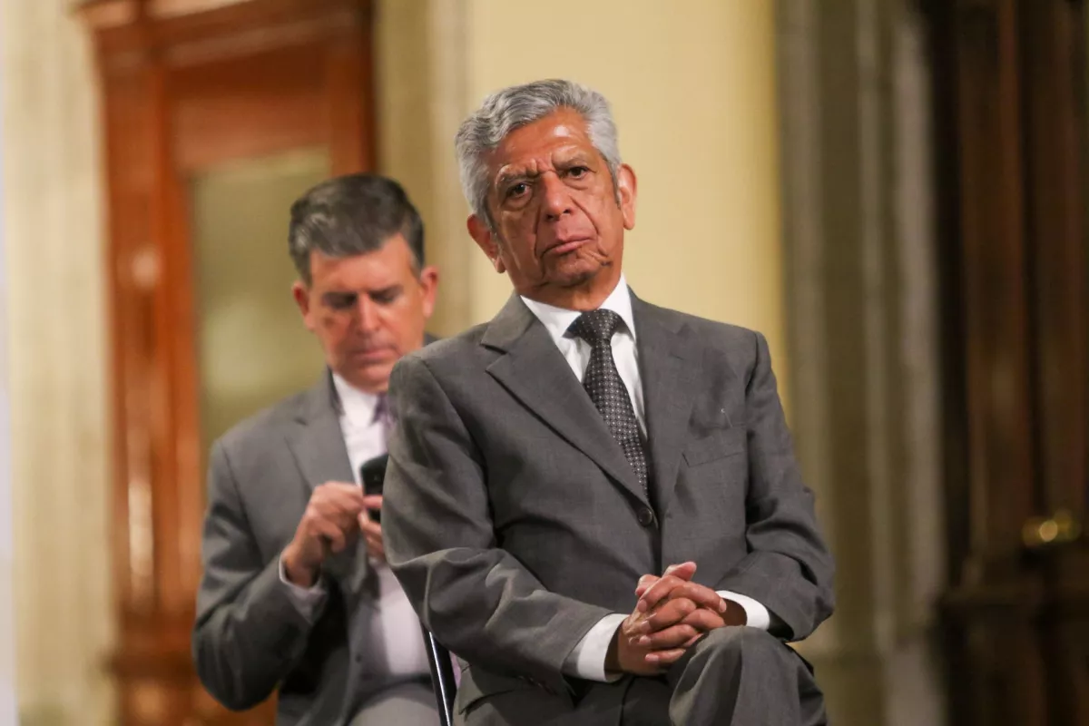 Roberto Salcedo Aquino, secretario de la Función Pública (SFP), durante la mañanera en Palacio Nacional.