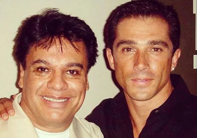 El actor fue uno de los primeros en anunciar la muerte de "El Divo de Juárez", sin embargo, no reveló su fuente.