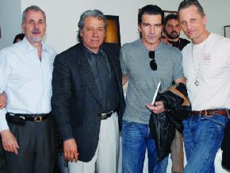 Ha recibido en su sala a García Máquez, Carlos Fuentes, Antonio Banderas y Viggo Mortensen. Hoy nos cuenta cómo se convirtió en un personaje clave de Jalisco.