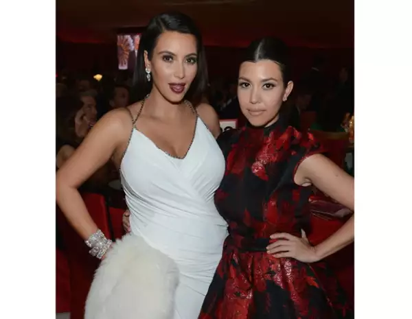 Kim y Kourtney acudían a la misma escuela.