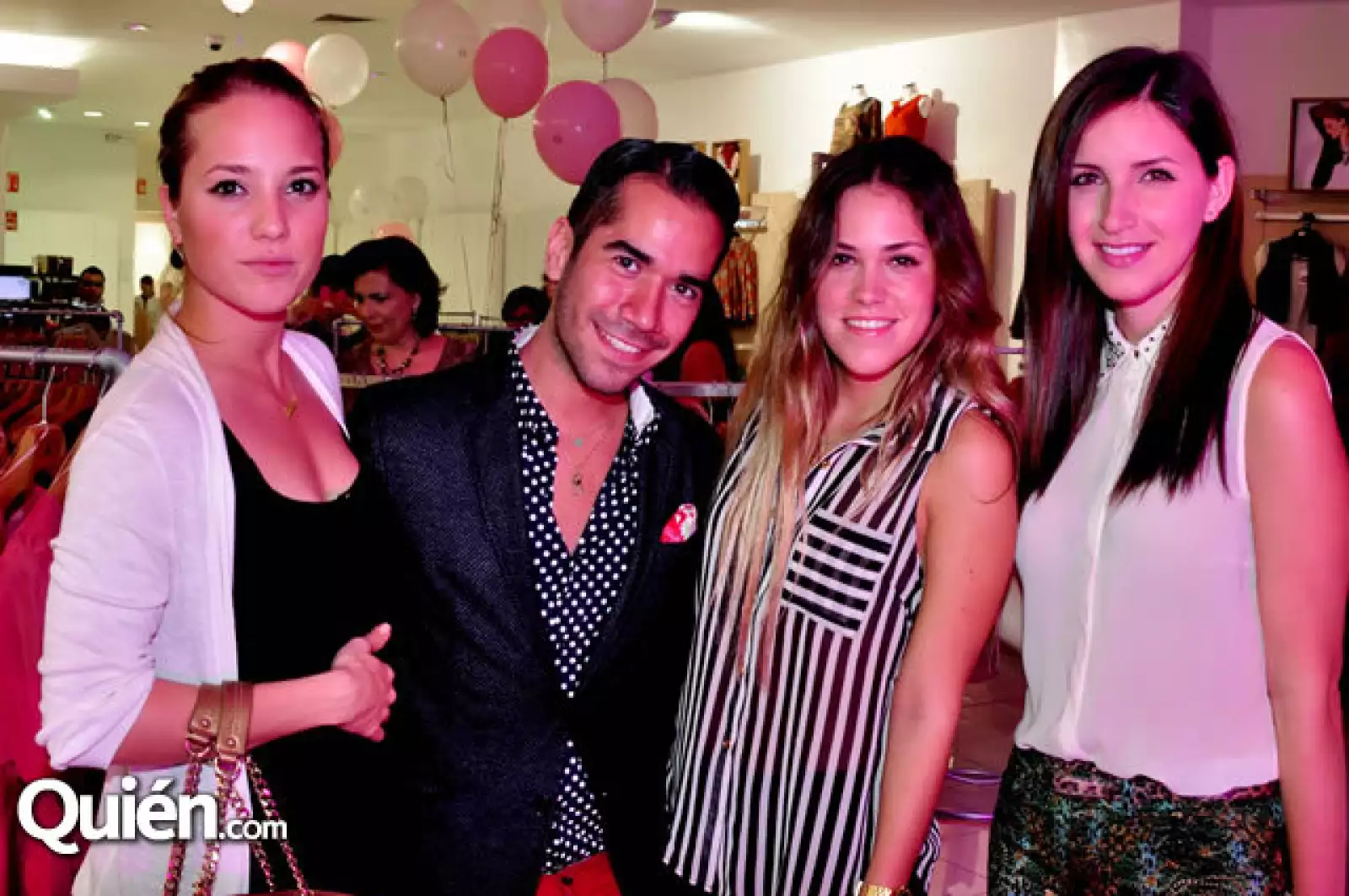 Karen Cortés, Shalim Alemán, Ale Kawas y Andrea González