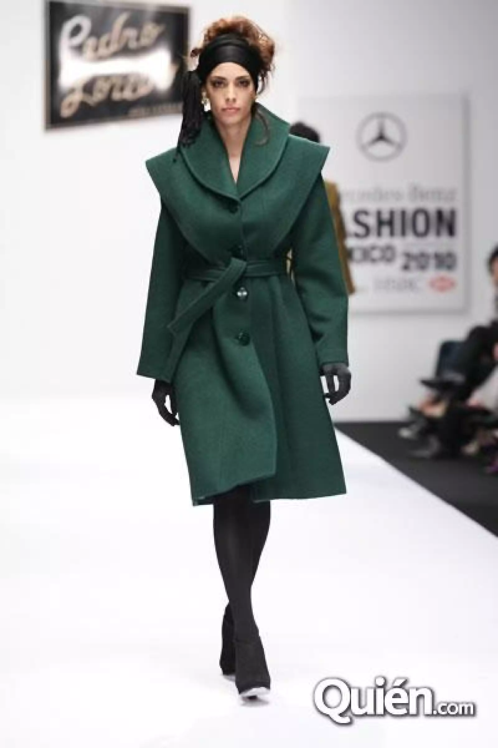 MBFM Pasarela Pedro Loredo