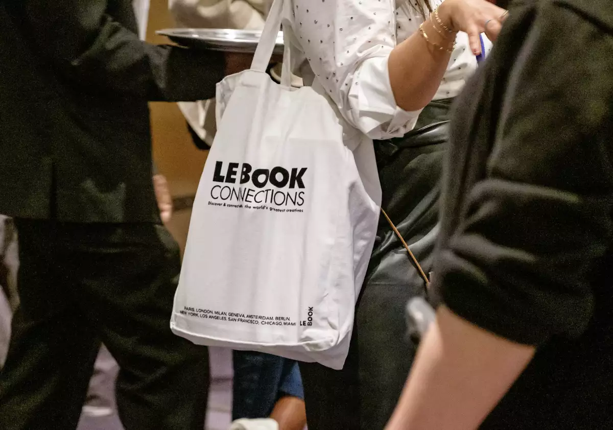 LEBOOK