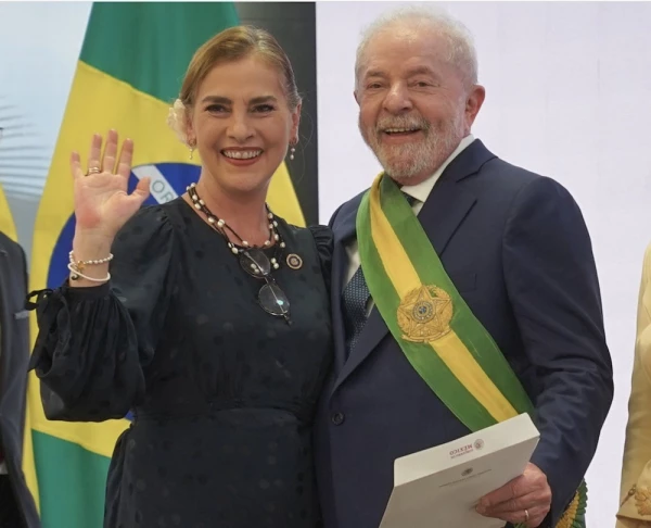 BEATRIZ.GUTIERREZ-MULLER.jpg