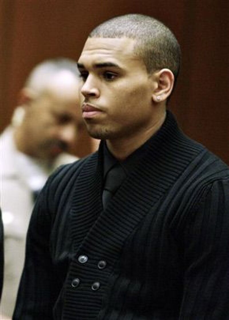 El cantante de 19 años fue acusado por agredir a la cantante Rihanna el pasado 8 de febrero, pero en la audiencia del día de hoy Brown dijo que no es culpable de los cargos que se le imputan.