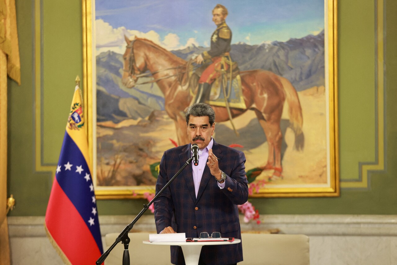 Trump, dispuesto a dialogar con Maduro, no descarta el despliegue de tropas en Venezuela