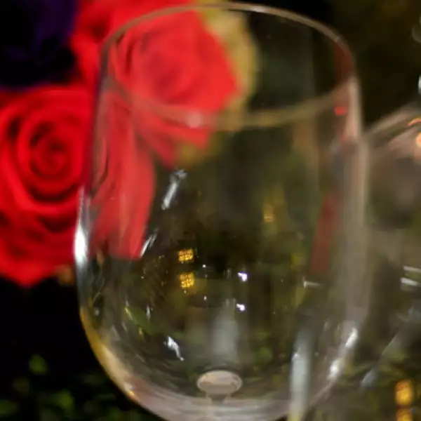 Alejandra Coppel presenta La Vie en Rose en la Boutique Cafe Maison des Fleurs