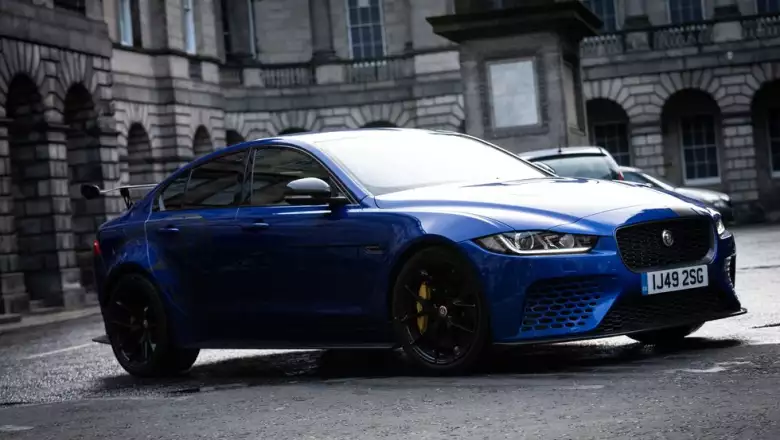 Jaguar XE.jpg