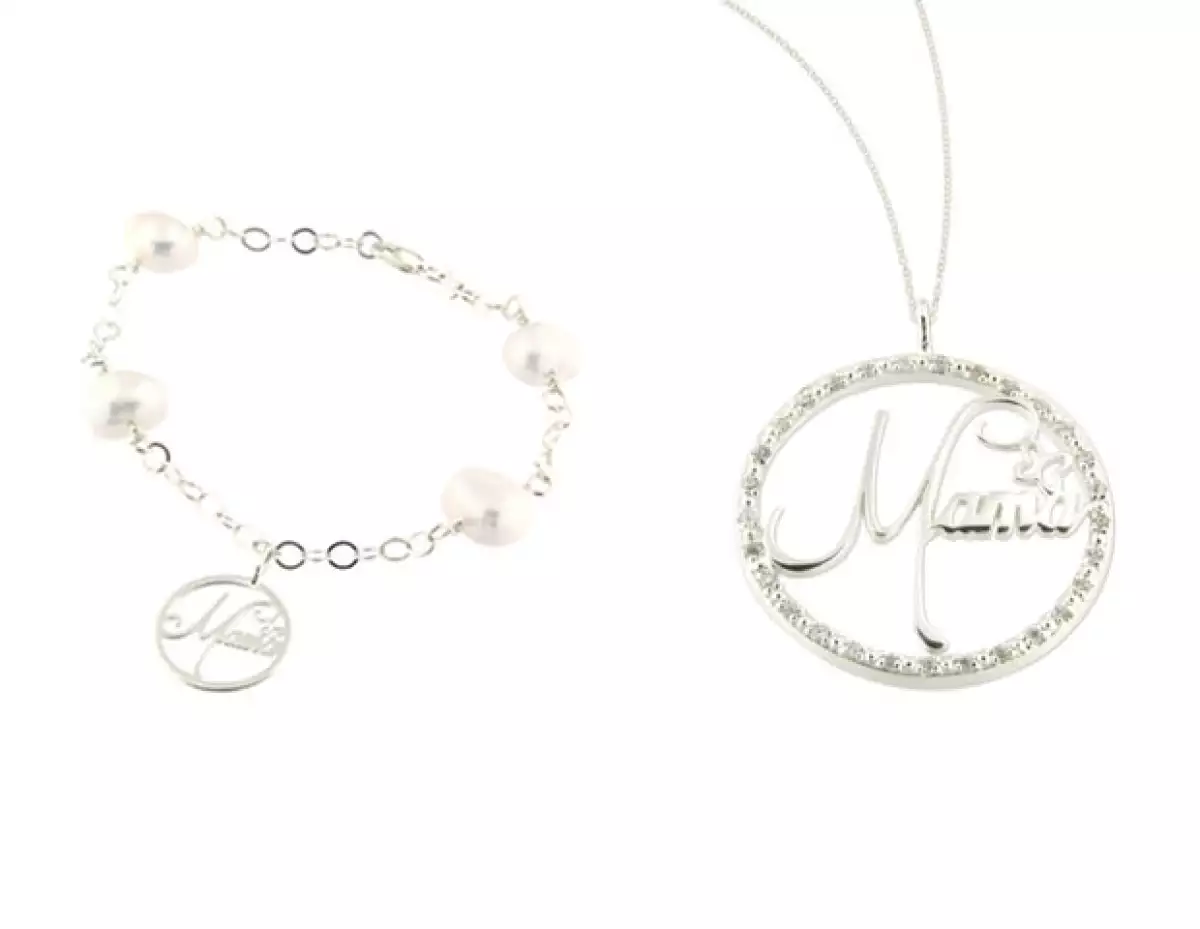 Pulsera y dije en plata colección Día de las Madres.