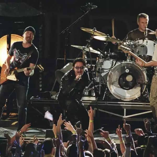 concierto de U2 en el super bowl