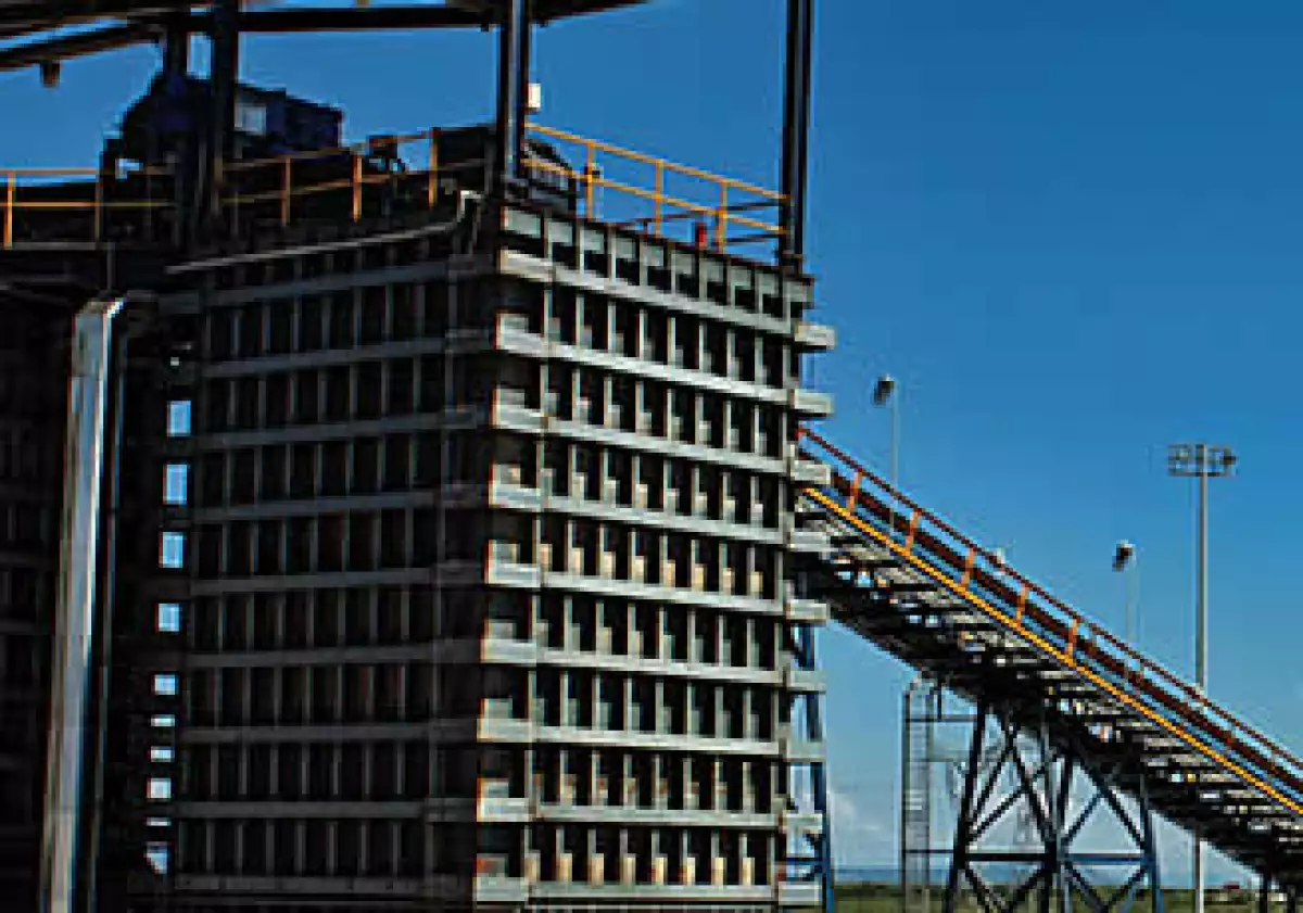 La mina de hierro en Cedros, Sonora, espera reabrir antes de que termine 2009. (Foto: Especial)