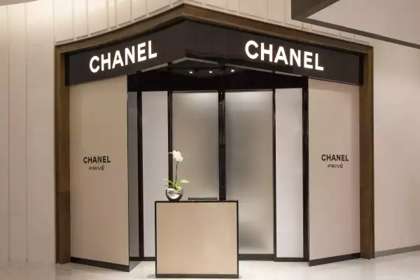 Chanel Privé