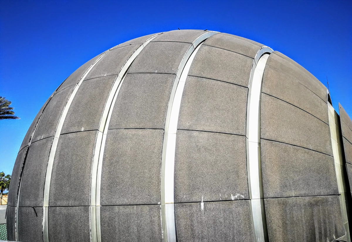 Cuentan con un espectacular planetario.