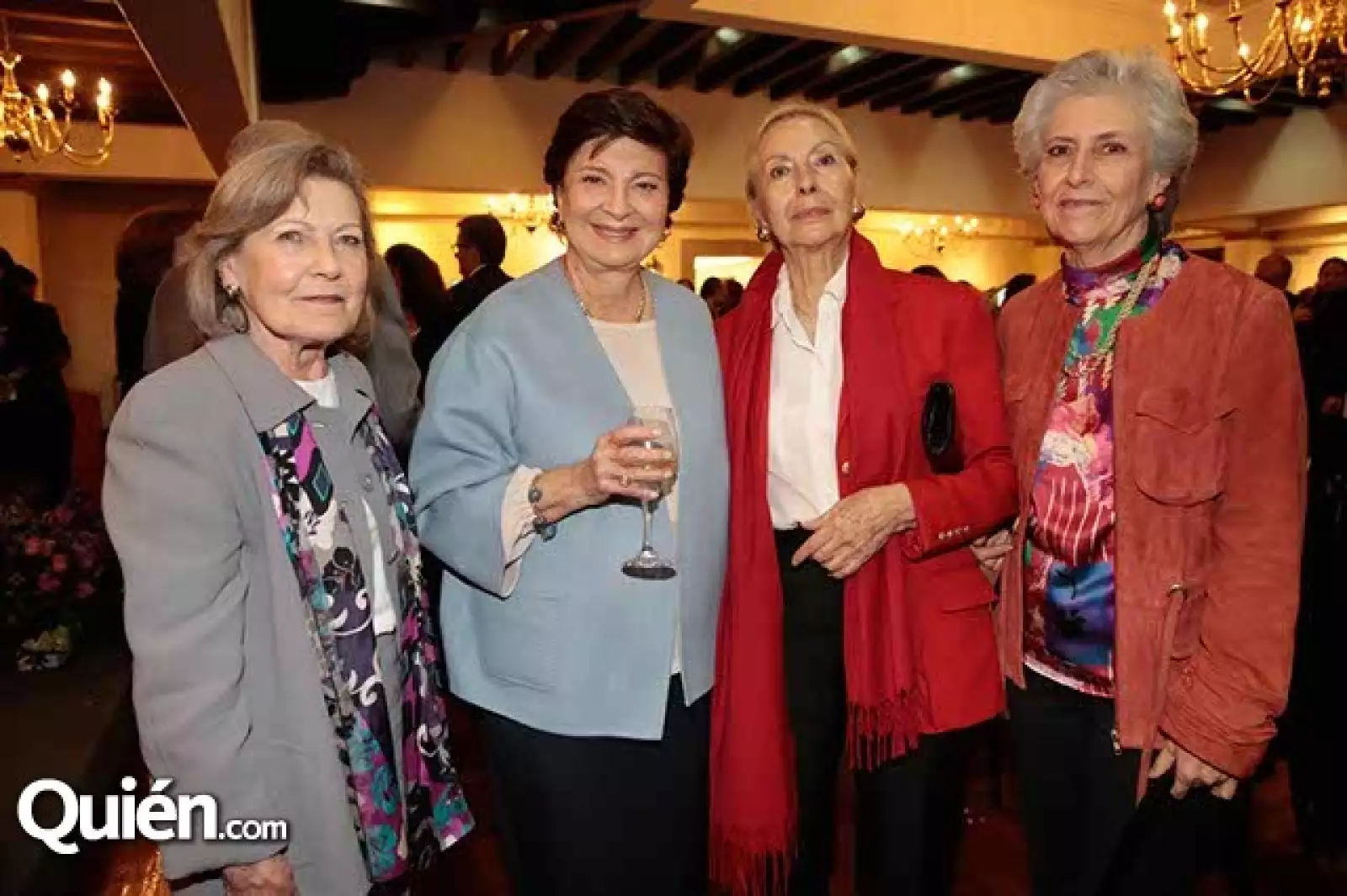 Cristina Aldama,Concha Creel de Legorreta,Susana Bolaños y Ana María Merodio de Garcia Urtiaga