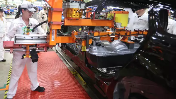 Producción de Honda Accord híbrido en la planta de Ohio