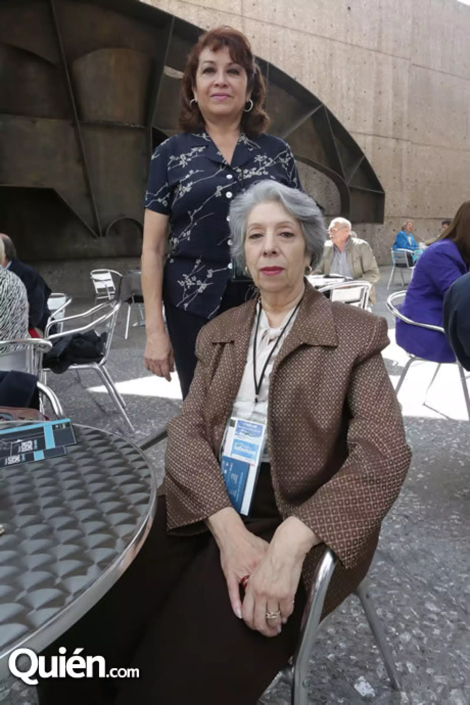 Laura Cerón,Olivia Franco