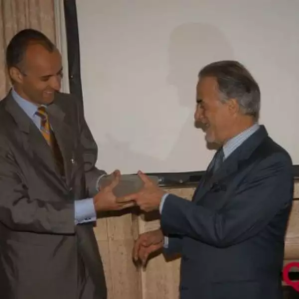 Xavier Dufoix, Felicice Scauso