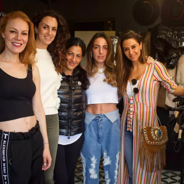 Daniela Magun, Estrella Jafif, Becky Cohen, Vanessa Atti y Celia Abadi.jpg