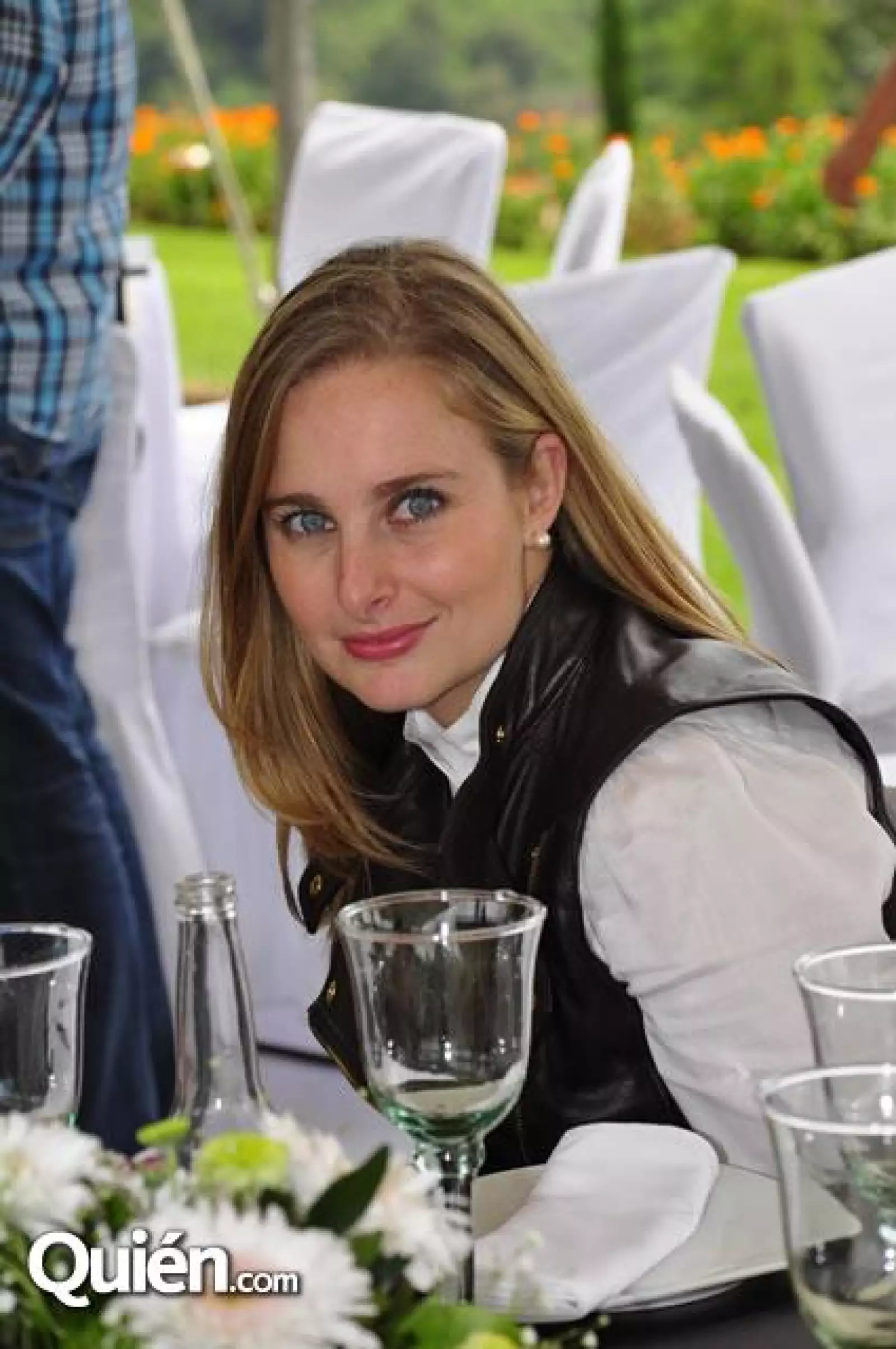 Civil Bety Vega y Rene Palme