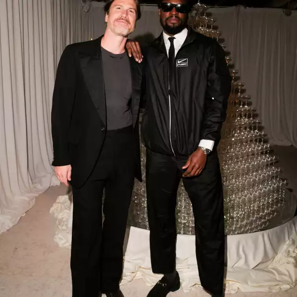 APRESMET 2: PRESENTED BY CARLOS NAZARIO, EMILY RATAJKOWSKI, FRANCESCO RISSO, PALOMA ELSESSER, RAUL LOPEZ, RENELL MEDRANO AND WSA